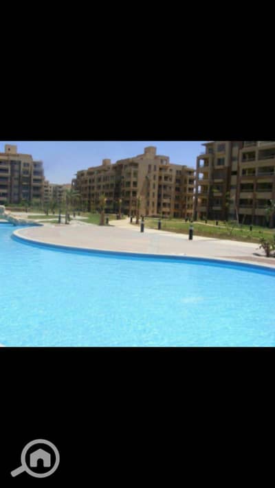 3 Bedroom Apartment for Sale in 6th of October, Giza - فيو البحيرة شقة200م+حديقة٢٠٠م كمبوند جاردن هيلز ٦اكتوبر