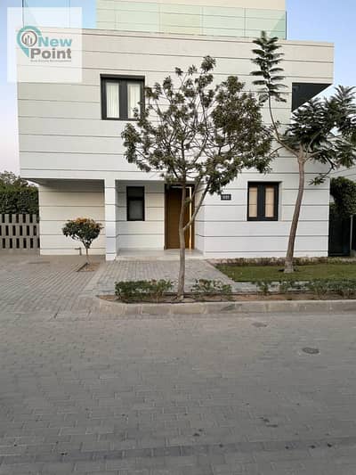 4 Bedroom Townhouse for Sale in Shorouk City, Cairo - WhatsApp Image 2024-12-16 at 16.37. 38_2da8bc4f. jpg