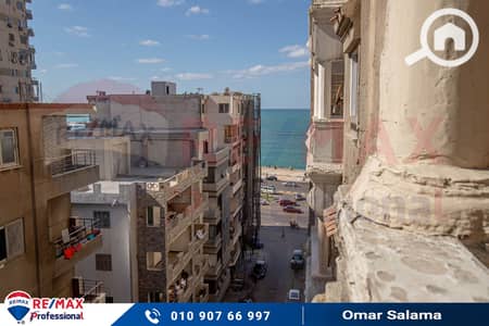 3 Bedroom Flat for Sale in Laurent, Alexandria - 1. jpg