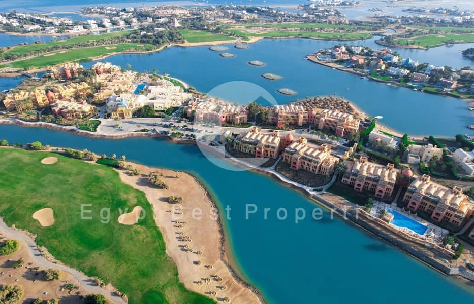 17 el-gouna-panorama_shutterstock_2150266493. jpg