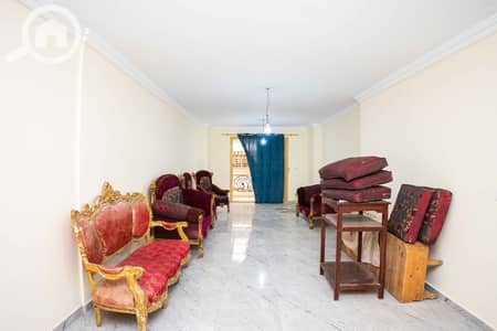 3 Bedroom Flat for Sale in Kafr Abdo, Alexandria - DSC06206. jpg