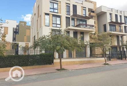 4 Bedroom Apartment for Sale in Sheikh Zayed, Giza - شقة للبيع في كمبوند ويستاون- بيفرلي هيلز | موقع مميز وإطلالة رائعة!