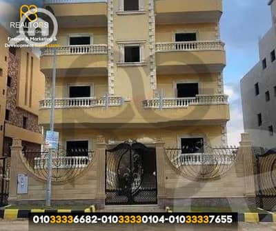 Residential Land for Sale in Sheikh Zayed, Giza - عماره للبيع 486م الحي الخامس- الشيخ زايد (موقع مميز)