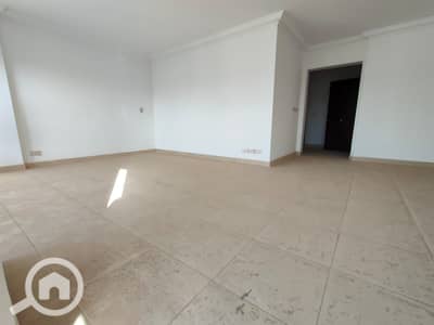 3 Bedroom Flat for Sale in Madinaty, Cairo - 627e7cc5-2db7-4394-9af8-0ff68684d75c. jpg