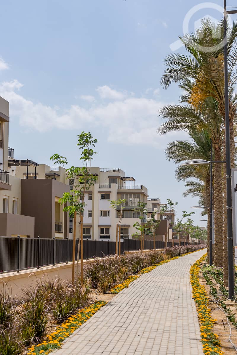 7,900,000/EGP apartment for Sale Uptown Cairo, Mokattam 8 images