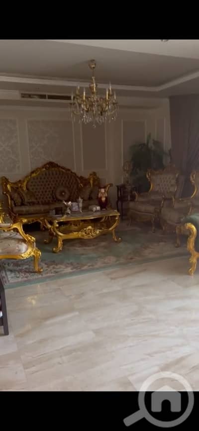 8 Bedroom Villa for Sale in New Cairo, Cairo - فيلا للبيع في التجمع الخامس مفروشة بالكامل في ريفر ووك River Walk